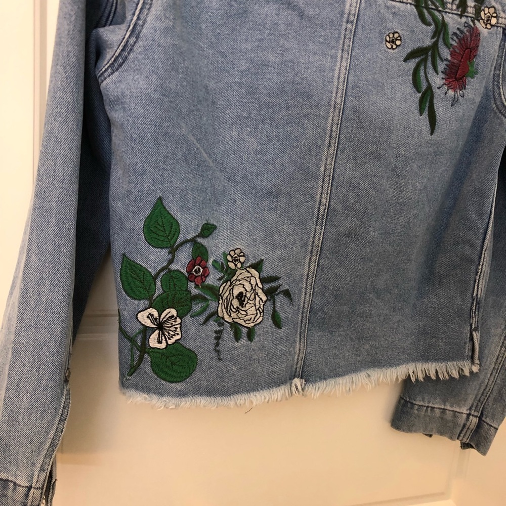 h&m coachella embroidered jean jacket - Picture 7 of 8